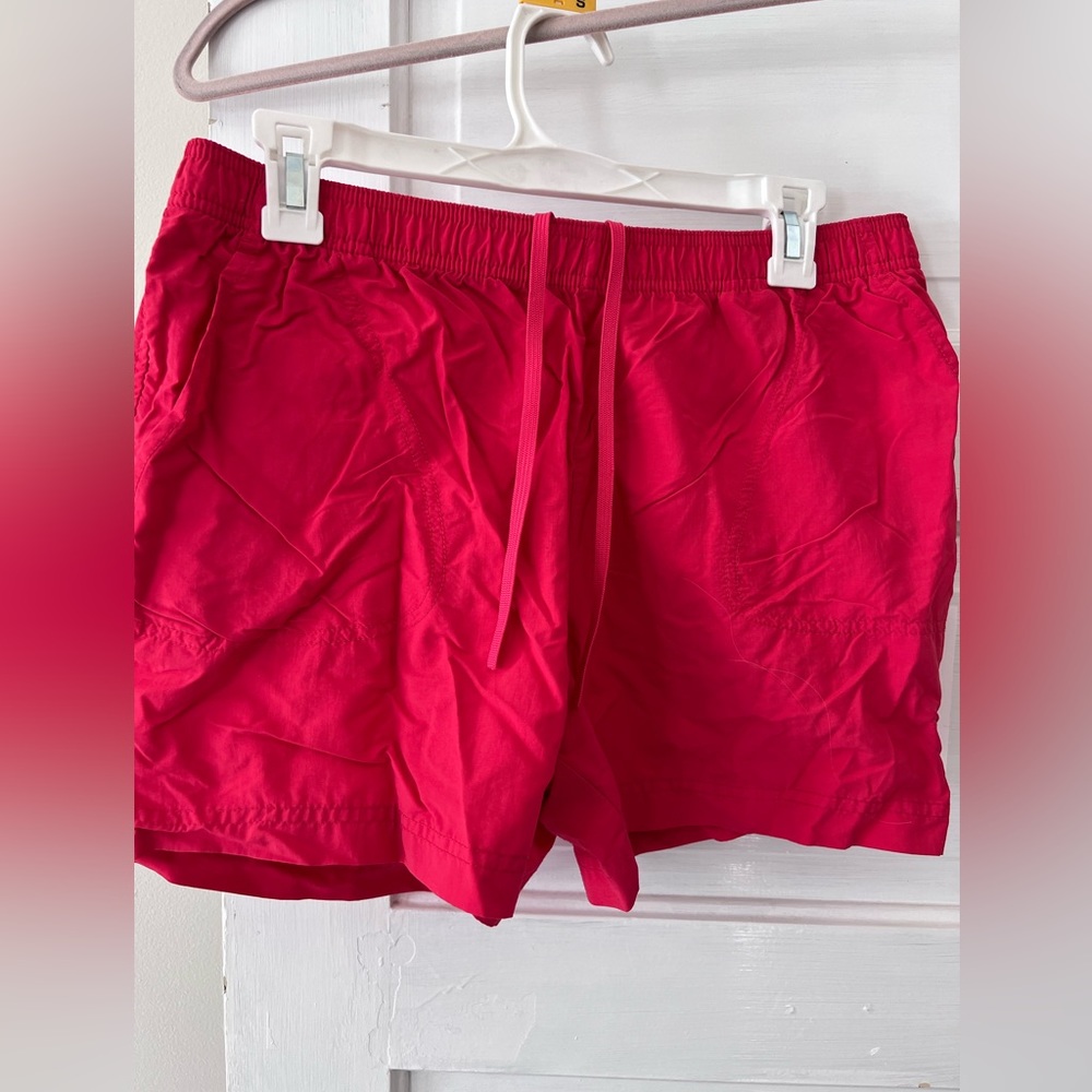 Columbia athletic shorts